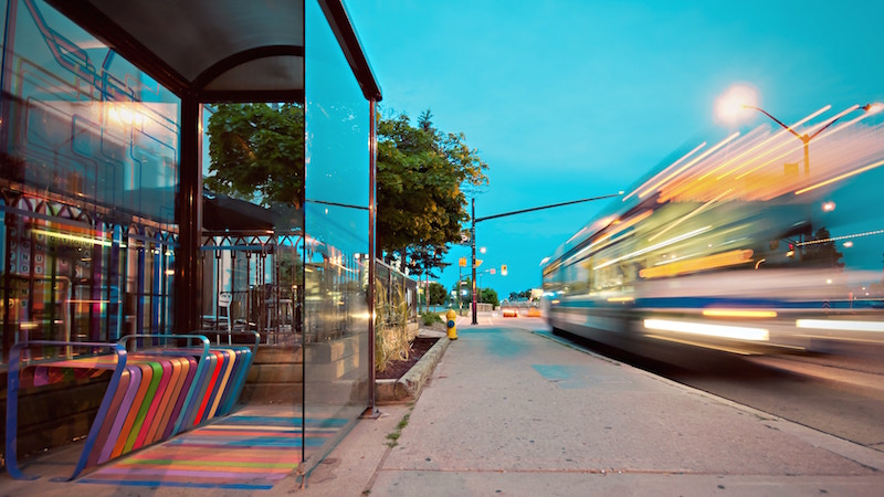 APS_Trolleybusse_03.09.2018_unsplash_scott-webb-800x450.jpg